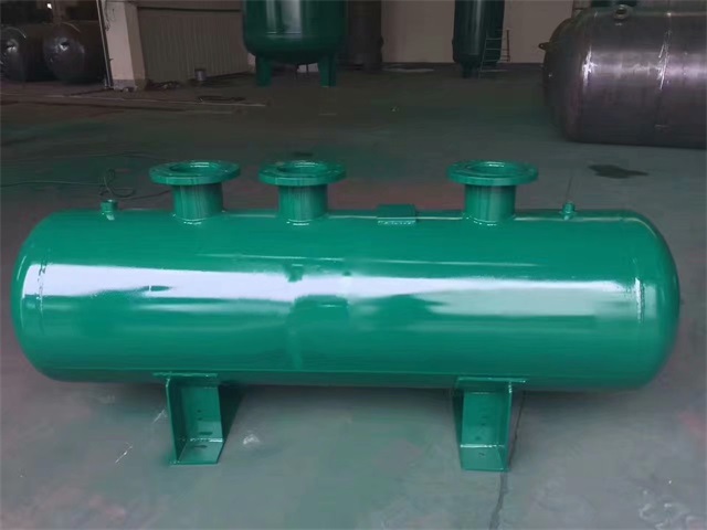 罗城罗城罗城蒸汽分气缸